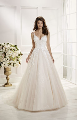 Vestido Lucía Novias mod. 69453