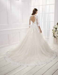 Vestido Lucía Novias mod. 69471