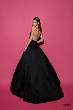 Vestido de Fiesta y Festera modelo 53095 de Lucía 1990 en Valencia.