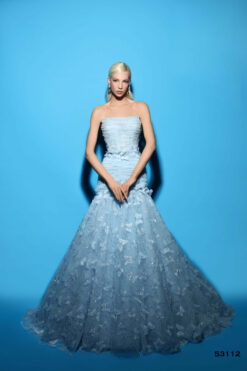 Vestido de Fiesta y Festera modelo 53112 de Lucía 1990 en Valencia.