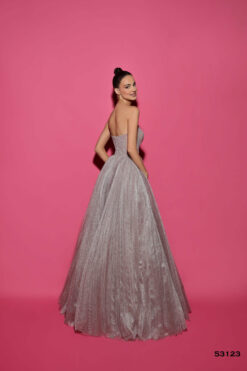 Vestido de Fiesta y Festera modelo 53123 de Lucía 1990 en Valencia.