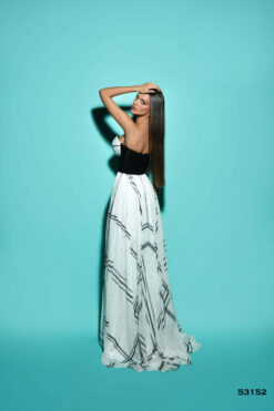 Vestido de Fiesta y Festera modelo 53152 de Lucía 1990 en Valencia.