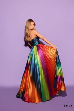 Vestido de Fiesta y Festera modelo 53174 de Lucía 1990 en Valencia.