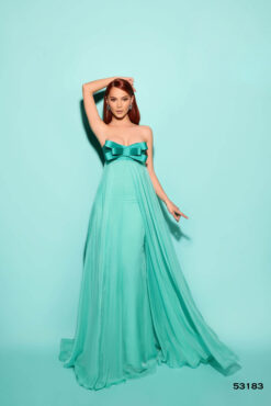 Vestido de Fiesta y Festera modelo 53183 de Lucía 1990 en Valencia.