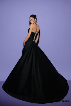 Vestido de Fiesta y Festera modelo 98424 de Lucía 1990 en Valencia.