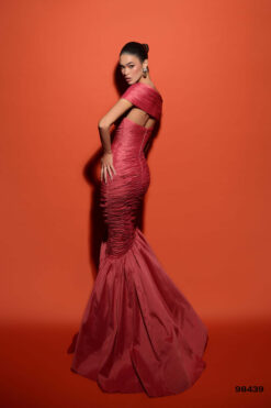 Vestido de Fiesta y Festera modelo 98439 de Lucía 1990 en Valencia.