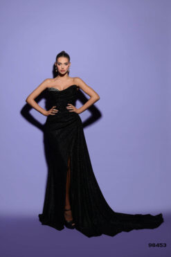 Vestido de Fiesta y Festera modelo 98453 de Lucía 1990 en Valencia.