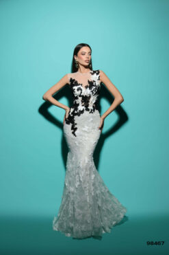 Vestido de Fiesta y Festera modelo 98467 de Lucía 1990 en Valencia.