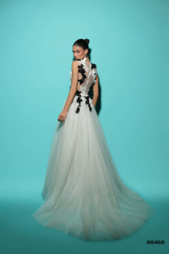 Vestido de Fiesta y Festera modelo 98468 de Lucía 1990 en Valencia.