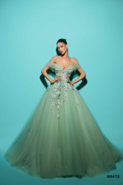 Vestido de Fiesta y Festera modelo 98472 de Lucía 1990 en Valencia.