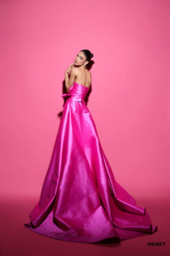 Vestido de Fiesta y Festera modelo 98487 de Lucía 1990 en Valencia.