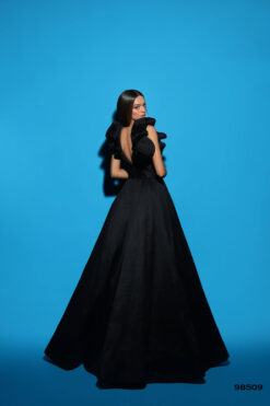 Vestido de Fiesta y Festera modelo 98509 de Lucía 1990 en Valencia.