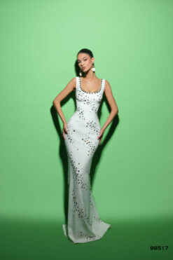 Vestido de Fiesta y Festera modelo 98517 de Lucía 1990 en Valencia.