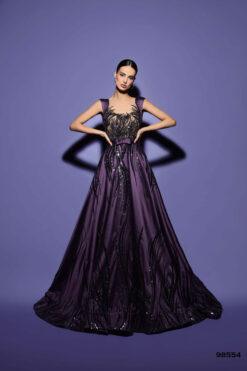 Vestido de Fiesta y Festera modelo 98554 de Lucía 1990 en Valencia.