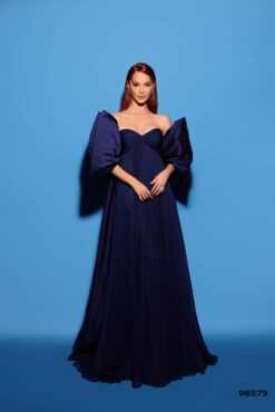 Vestido de Fiesta y Festera modelo 98575 de Lucía 1990 en Valencia.